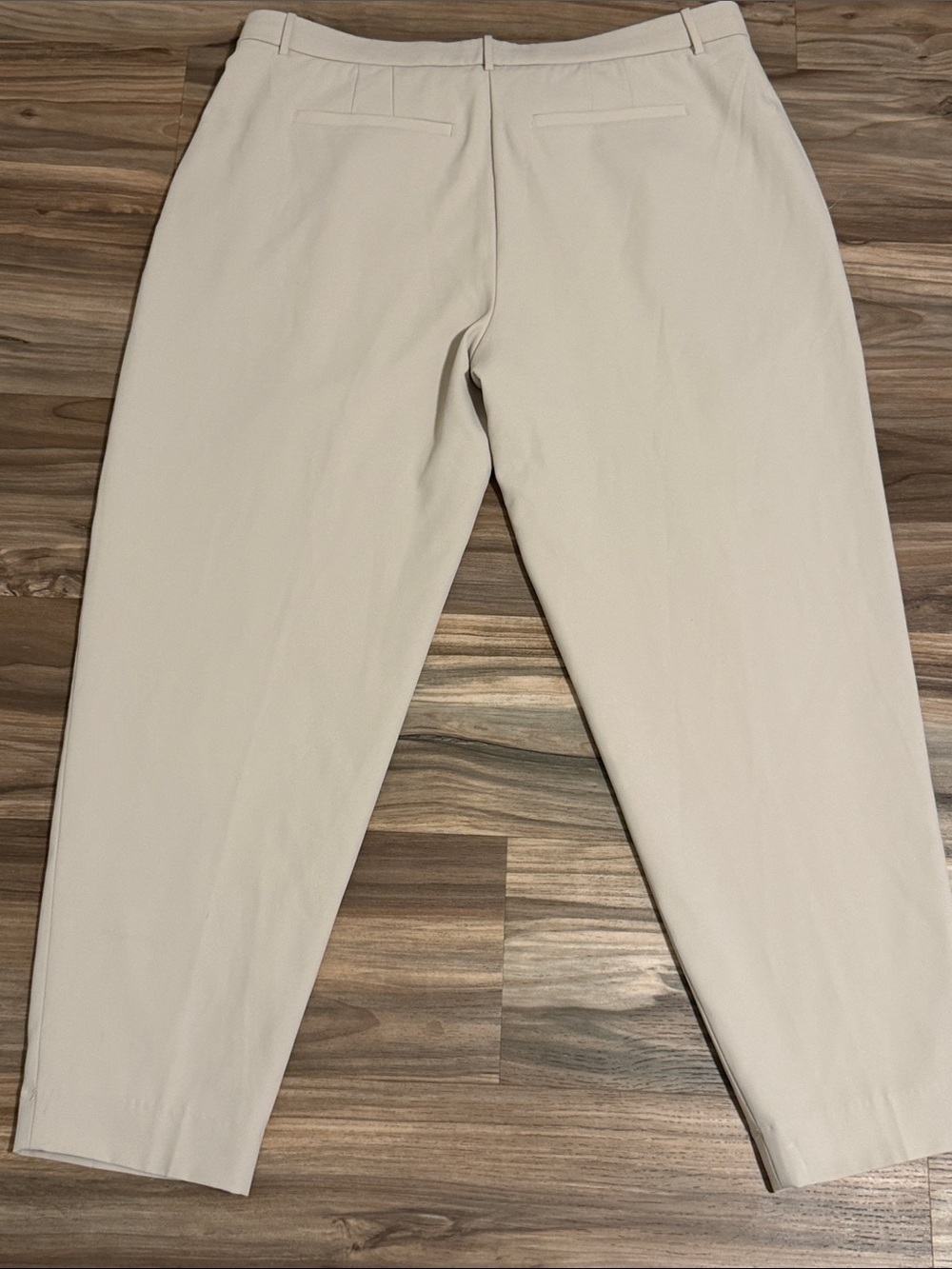 Abercrombie & Fitch Ankle Grazing Tapered Tailored Pants Sz. 16 Beige Modern - Picture 8 of 8